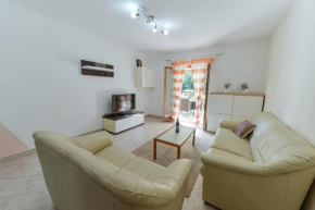 Отель Lumbre Apartment  Вабрига